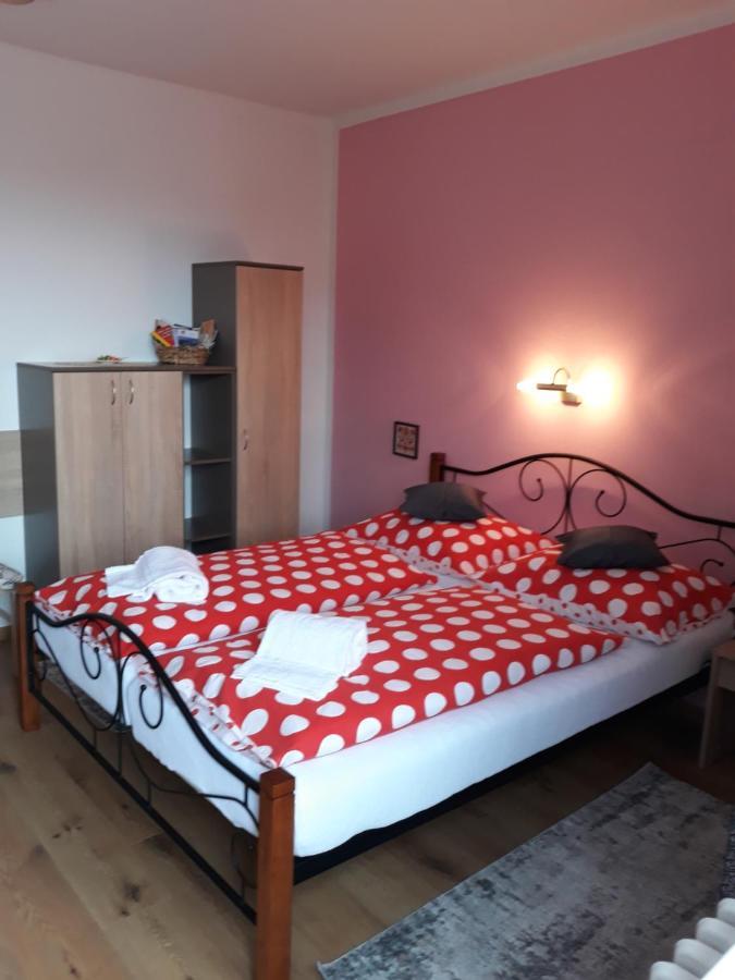 Apartamento Privát JOZEF Vrbov Exterior foto
