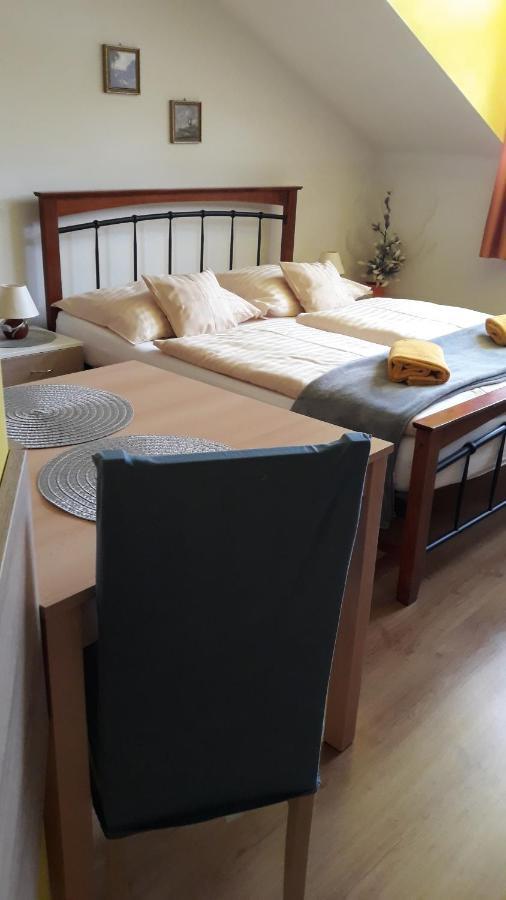Apartamento Privát JOZEF Vrbov Exterior foto
